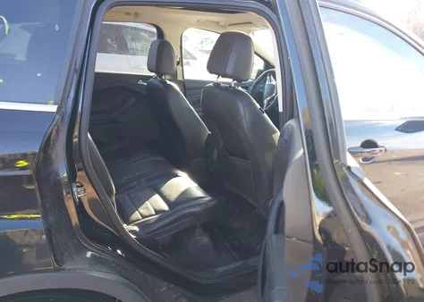 2016 Ford Escape Se from USA, damaged, VIN 1FMCU9G9XGUB10093